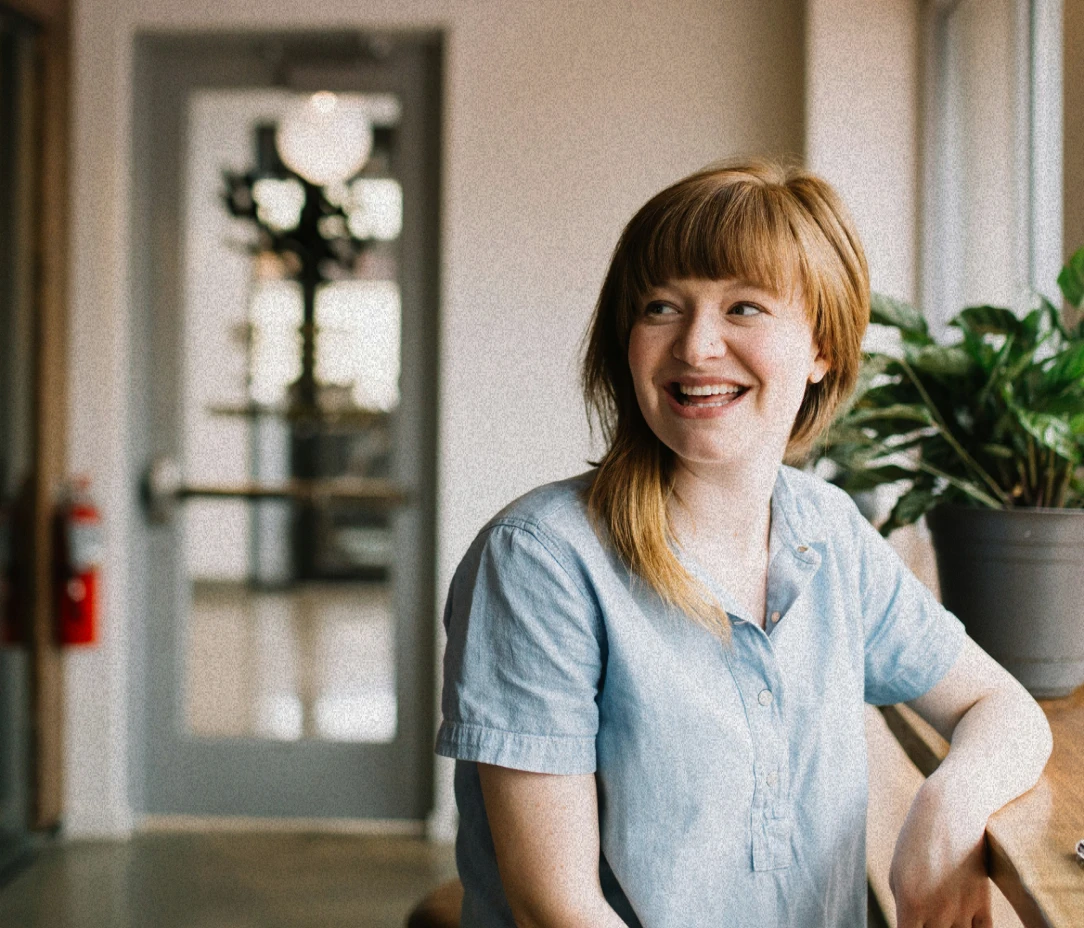 femme souriante